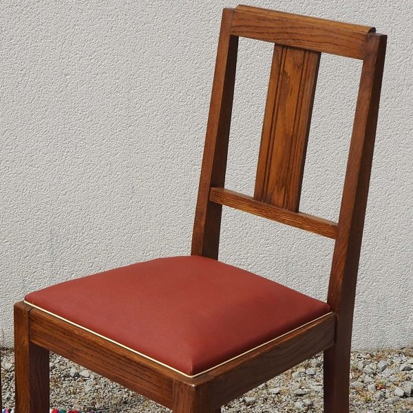 chaise-assise-simili-cuir-marron