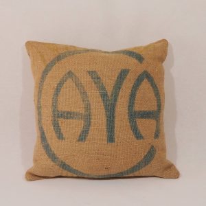 coussin carré en toile de jute marque Aya