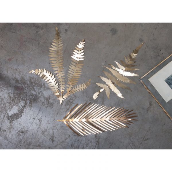 feuilles en bronze grand modele marque nkuku