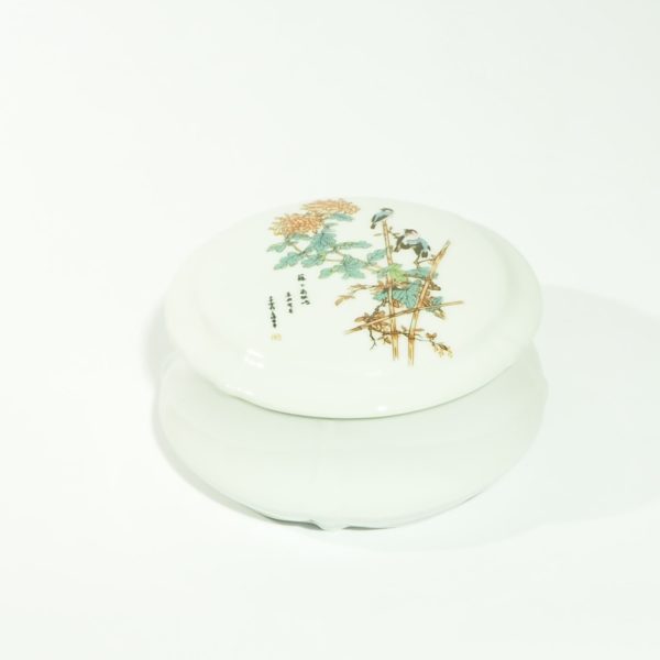 bonbonniere-porcelaine-blanche-deco-Japon