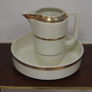 Bassine et broc de toilette art déco