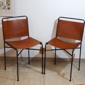 CHAISES METAL NOIR CUIR COGNAC N'KUKU